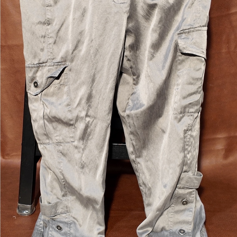 Dana Buchman Light Gray Silk Cargo Pants for Women